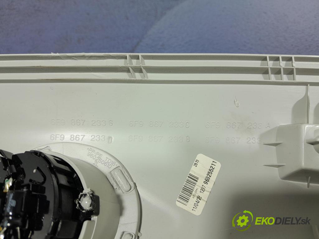 Seat Arona 2022 kryt Plast: Interiéry: 6F9867233G