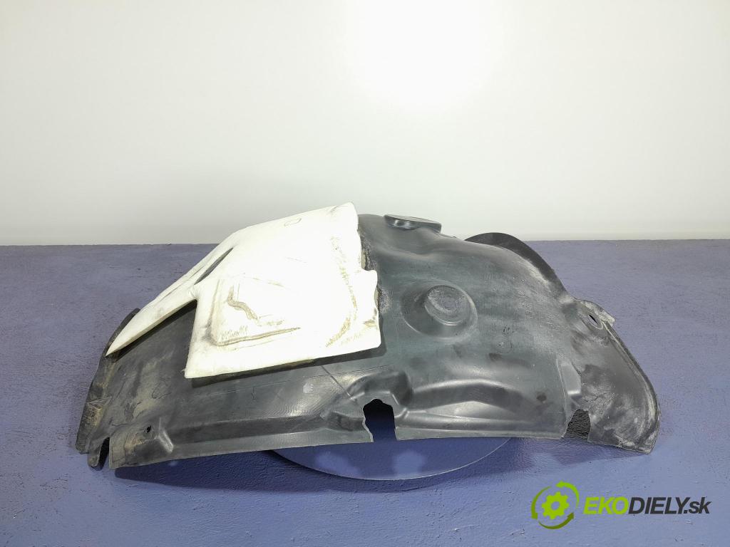 Renault Megane 2015 blatník: Plastický před 638453816R