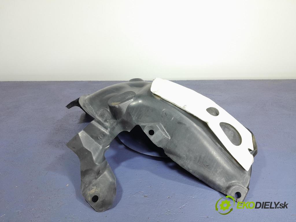 Renault Megane 2015 blatník: Plastický před 638453816R