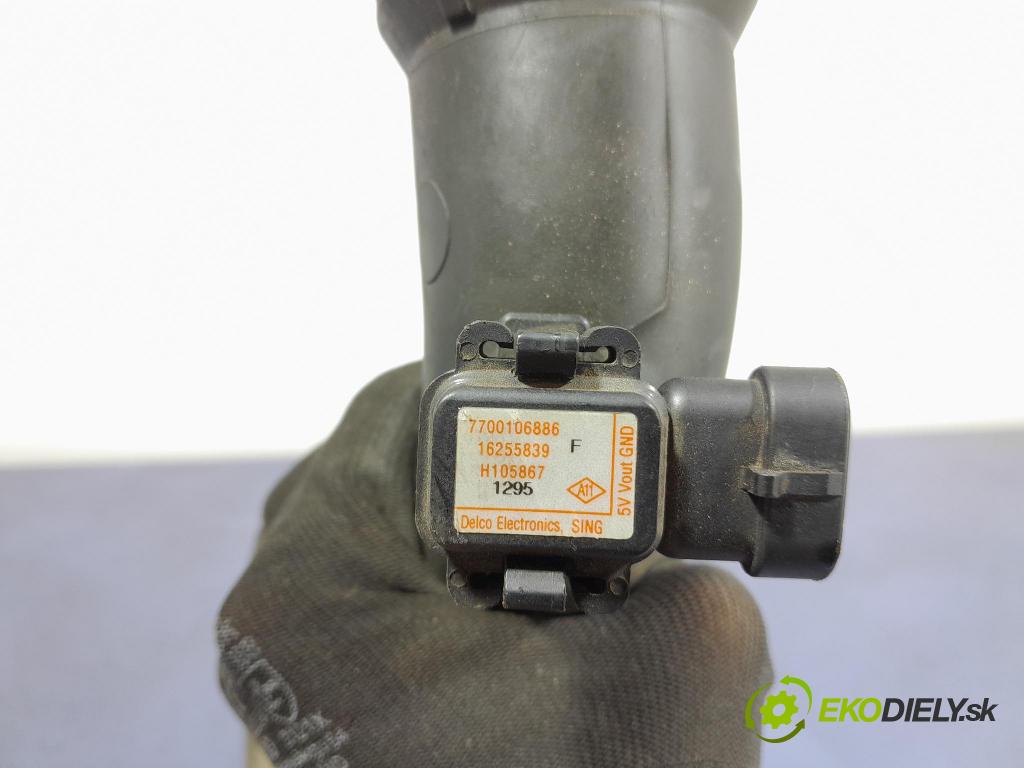 Renault Vel satis 2002 trubka Vzduch: 8200050132