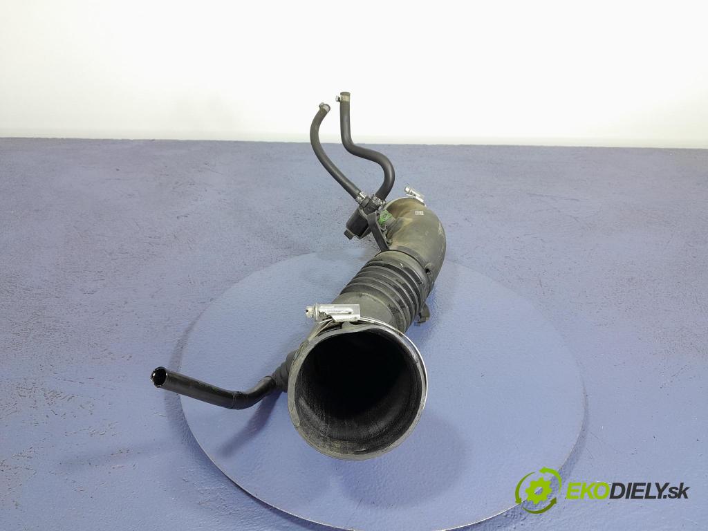 Renault Vel satis 2002 trubka Vzduch: 8200220947