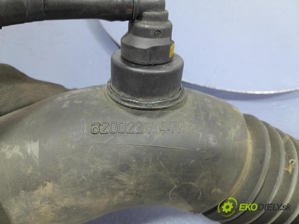 Renault Vel satis 2002 trubka Vzduch: 8200220947