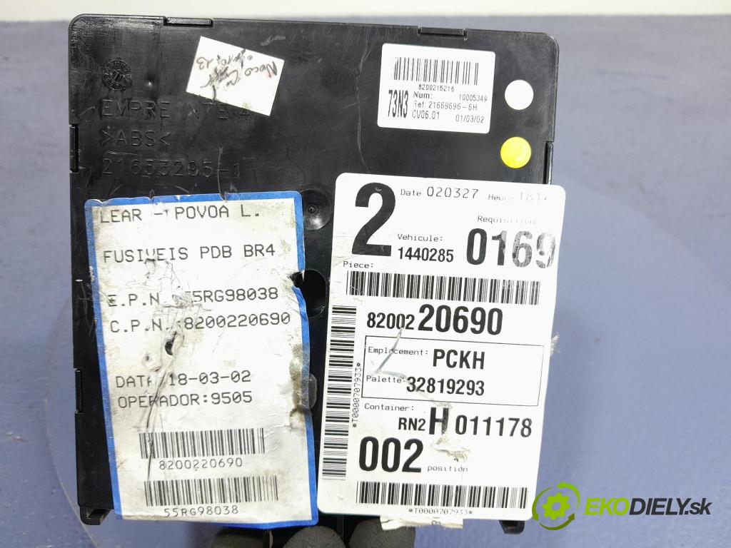 Renault Vel satis 2002 řídící jednotka Komfortu 8200220690