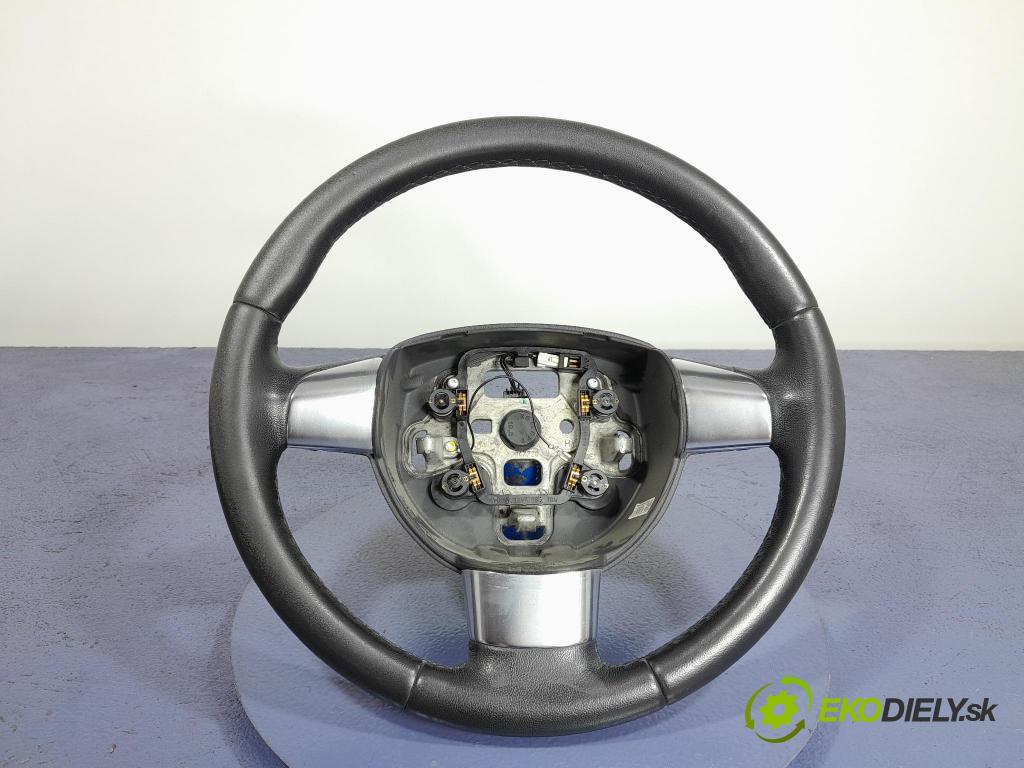 Ford Focus 2008 volant 4M513600EL3ZHE