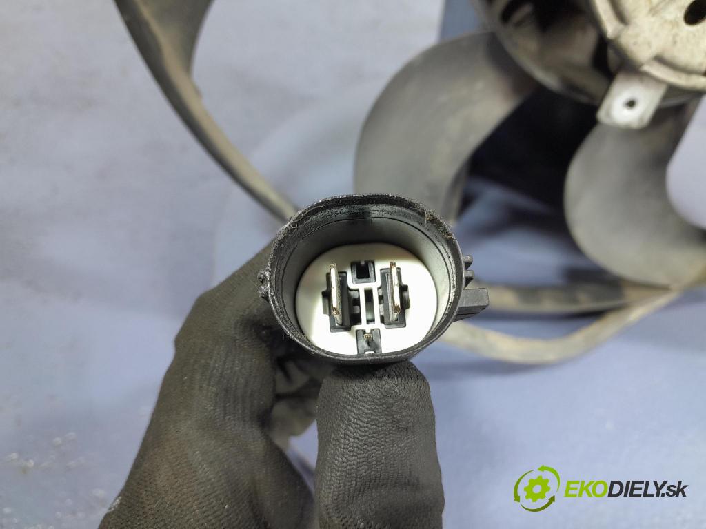 Ford Focus 2008 ventilátor Chladič: 3136613305
