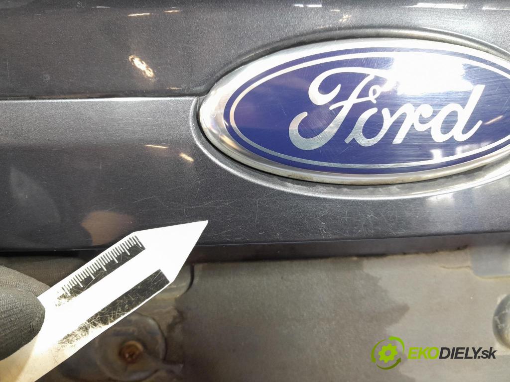 Ford Focus 2008 zadní dveře kufra: kufr