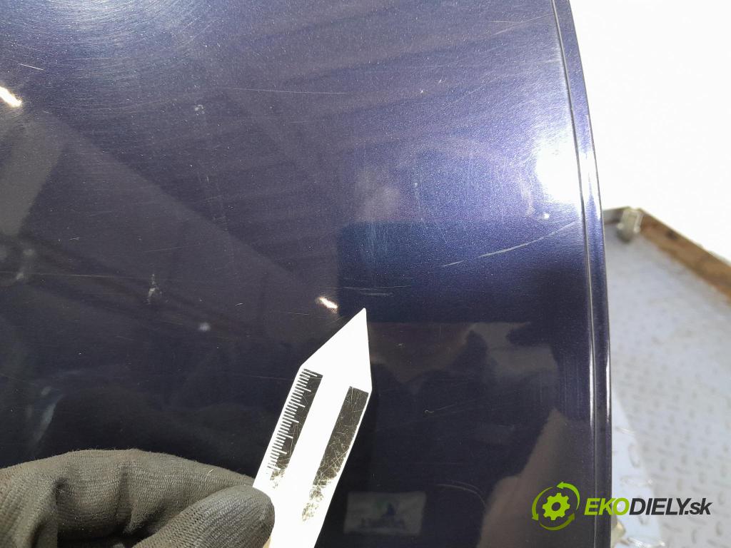 Bmw Seria 5 2004 dveře Zad: prave