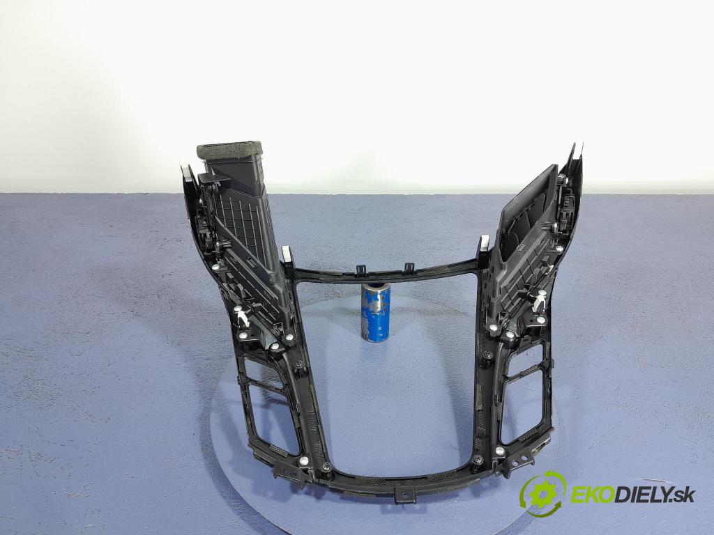 Hyundai I40 2012 Mřížky Proud vzduchu Vzduch: 84740-3Z000