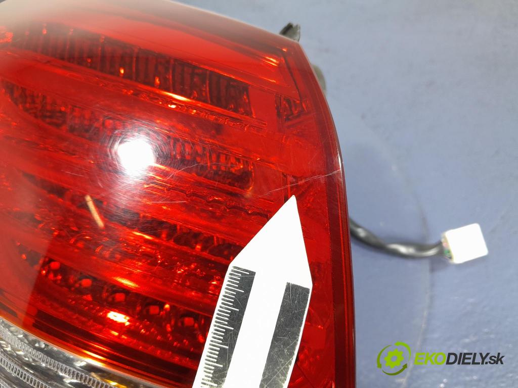 Hyundai I40 2012 světlo Zad: levá Mimo: 92401-3Z3