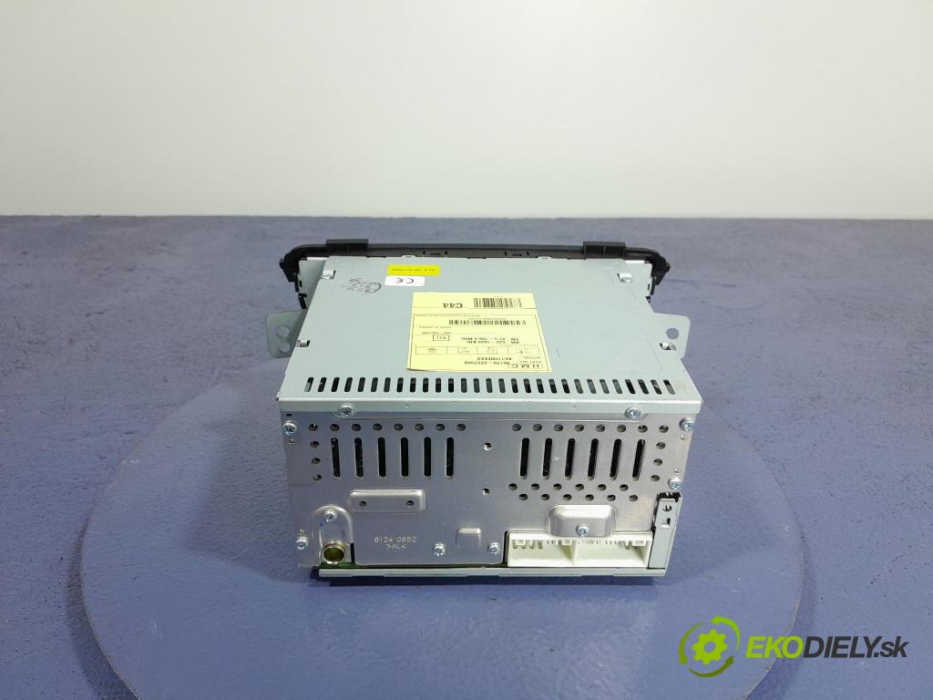 Hyundai I40 2012 Radio I Navigácia: 96170-3Z0704X