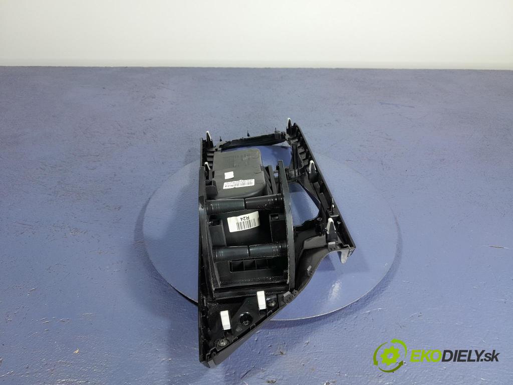Hyundai I40 2012 kastlík 84603-3Z240