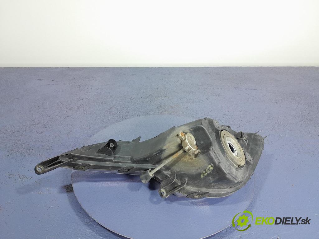 Hyundai I40 2012 Halogen v pravo: 92202-3Z010