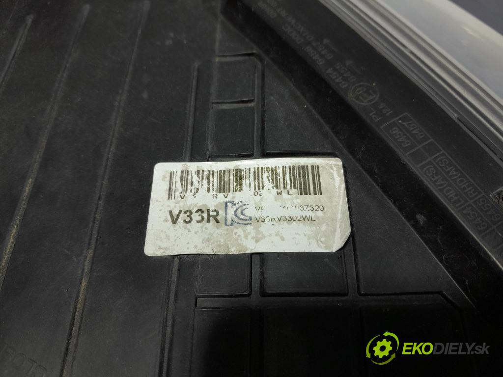 Hyundai I40 2012 světlo v pravo: 92102-3ZXXX