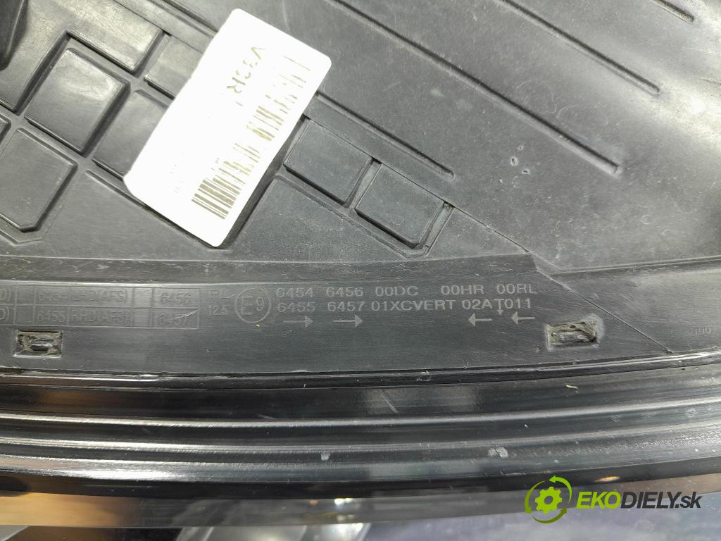 Hyundai I40 2012 světlo v pravo: 92102-3ZXXX