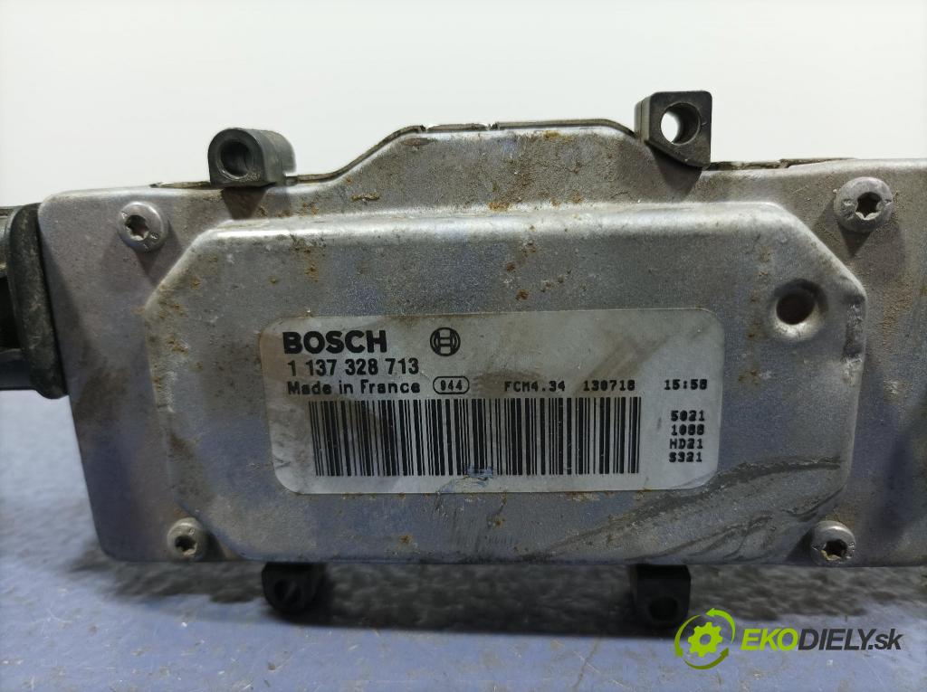 Volvo V40 2013 Ventilátor Chladič: 1137328713