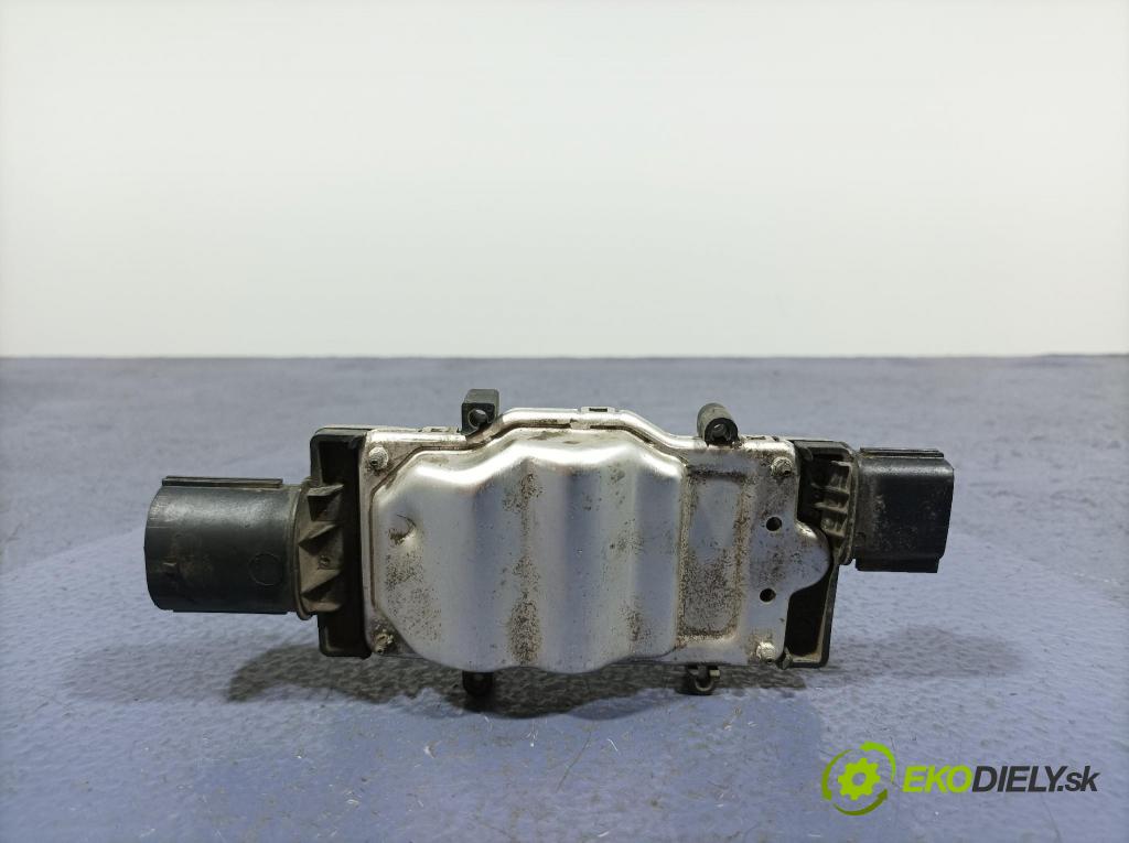 Volvo V40 2013 Ventilátor Chladič: 1137328713