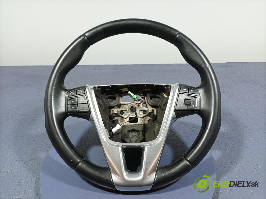 Volvo V40 2013 volant 34110217B