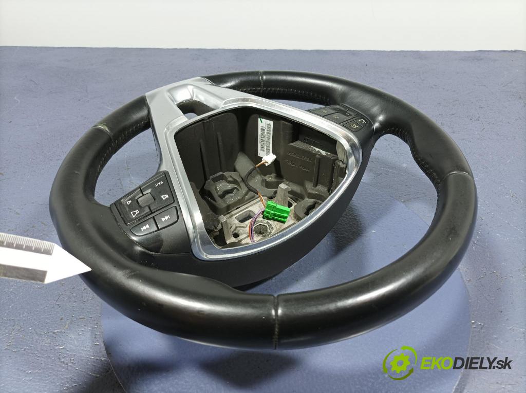 Volvo V40 2013 volant 34110217B
