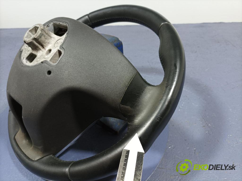 Volvo V40 2013 volant 34110217B