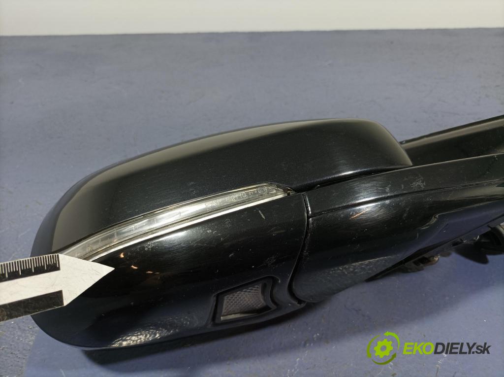 Volvo V40 2013 zrkadlo pravé 31278139