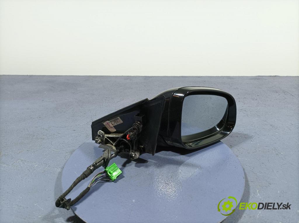 Volvo V40 2013 zrkadlo pravé 31278139