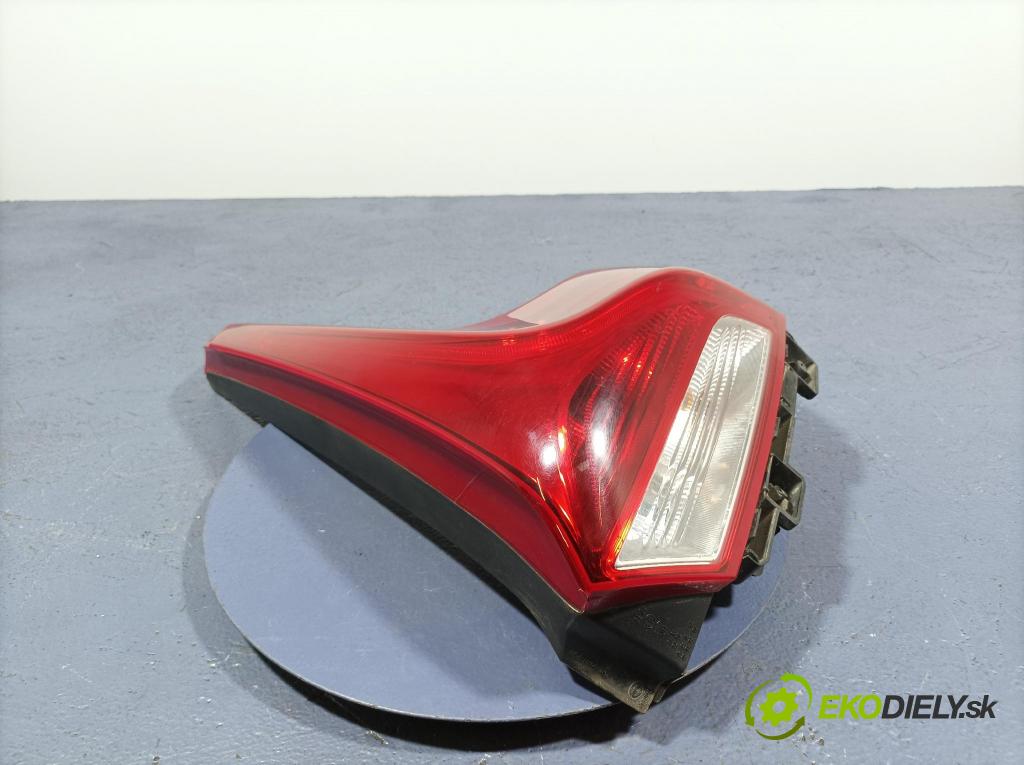 Volvo V40 2013 svetlo / reflektor zad Prava: Vonkajsia: 31395845