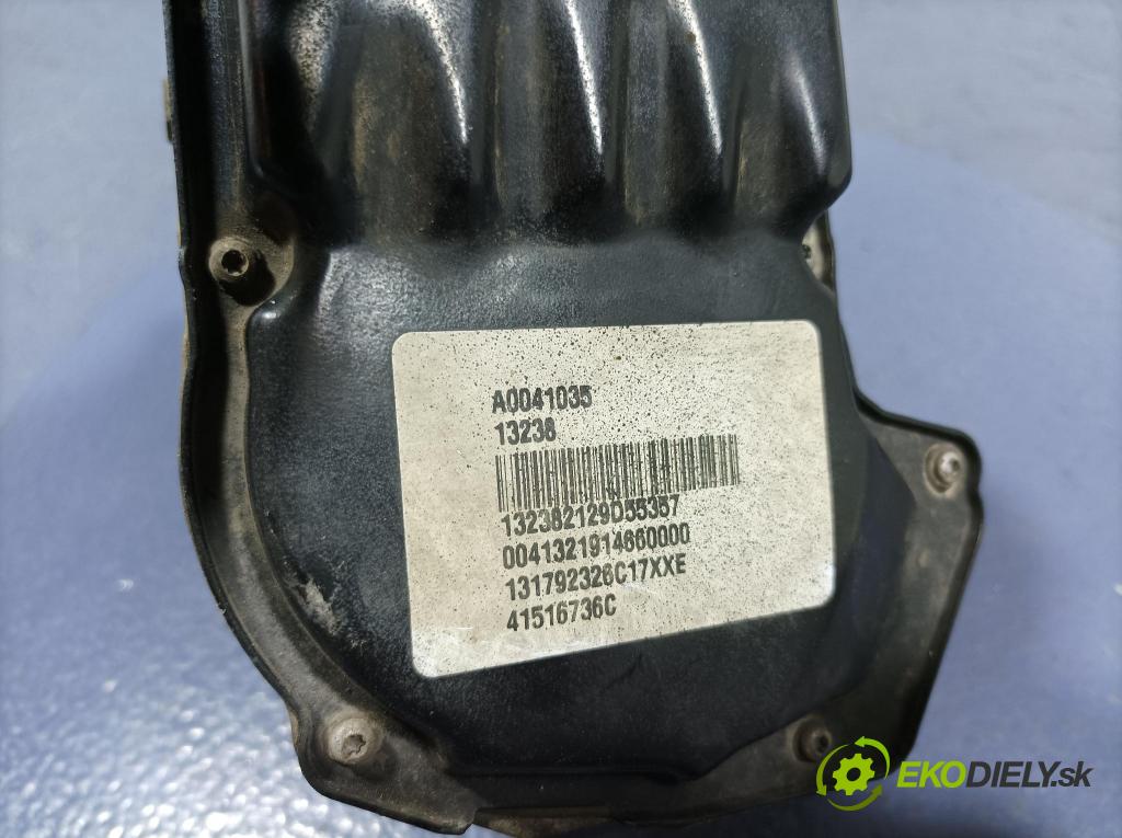 Volvo V40 2013 Ozubené kolo: volant A0041035