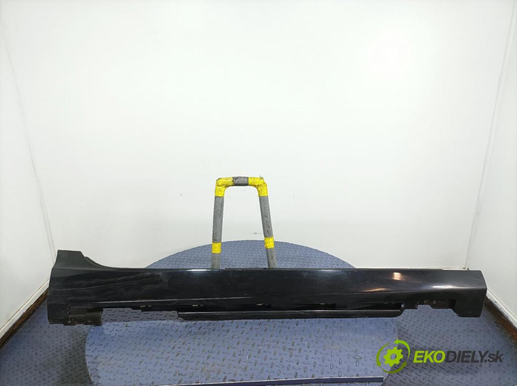 Volvo V40 2013 lišta Práh: 31265847
