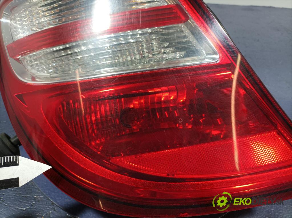 Hyundai I30 2011 svetlo / reflektor zad ľavá Vonkajsia: 92401-2R0