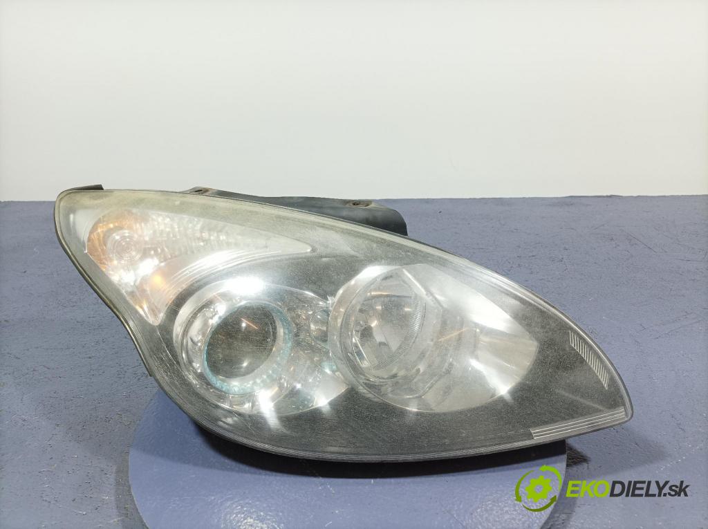 Hyundai I30 2011 Reflektor: v pravo: 92102-2RXXX