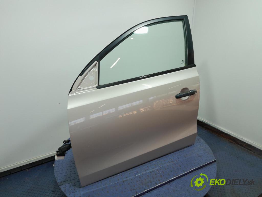 Hyundai I30 2011 dveře před Vlevo, odjet: