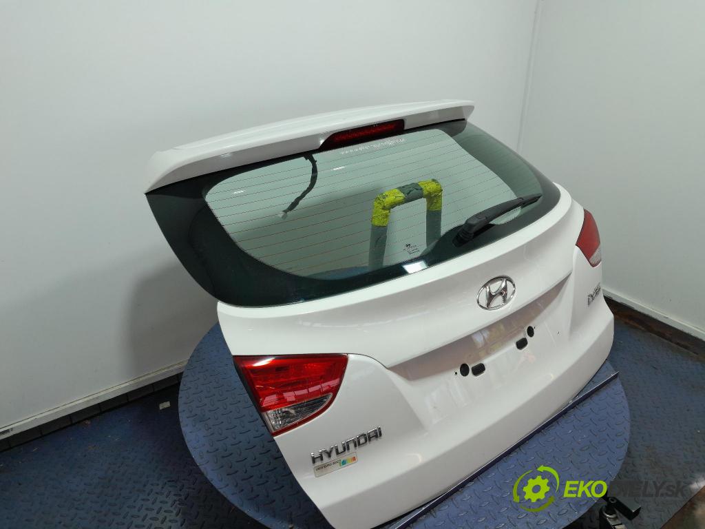 Hyundai Ix35 2012 zadna dveře kufra: kufra: