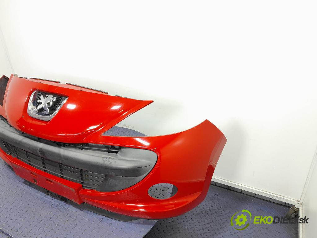 Peugeot 206 2012 nárazník před