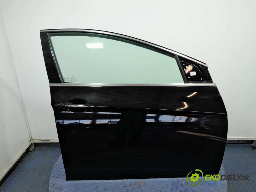 Hyundai I40 2012 dveře před prave