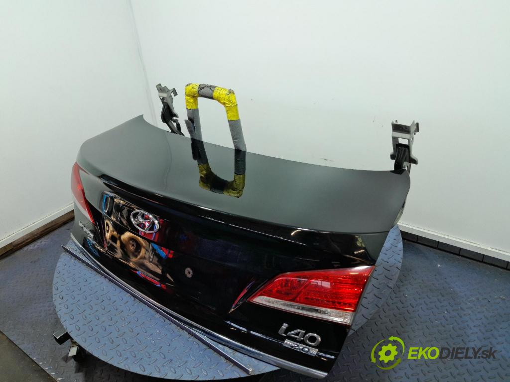 Hyundai I40 2012 zadní dveře kufra: kufr