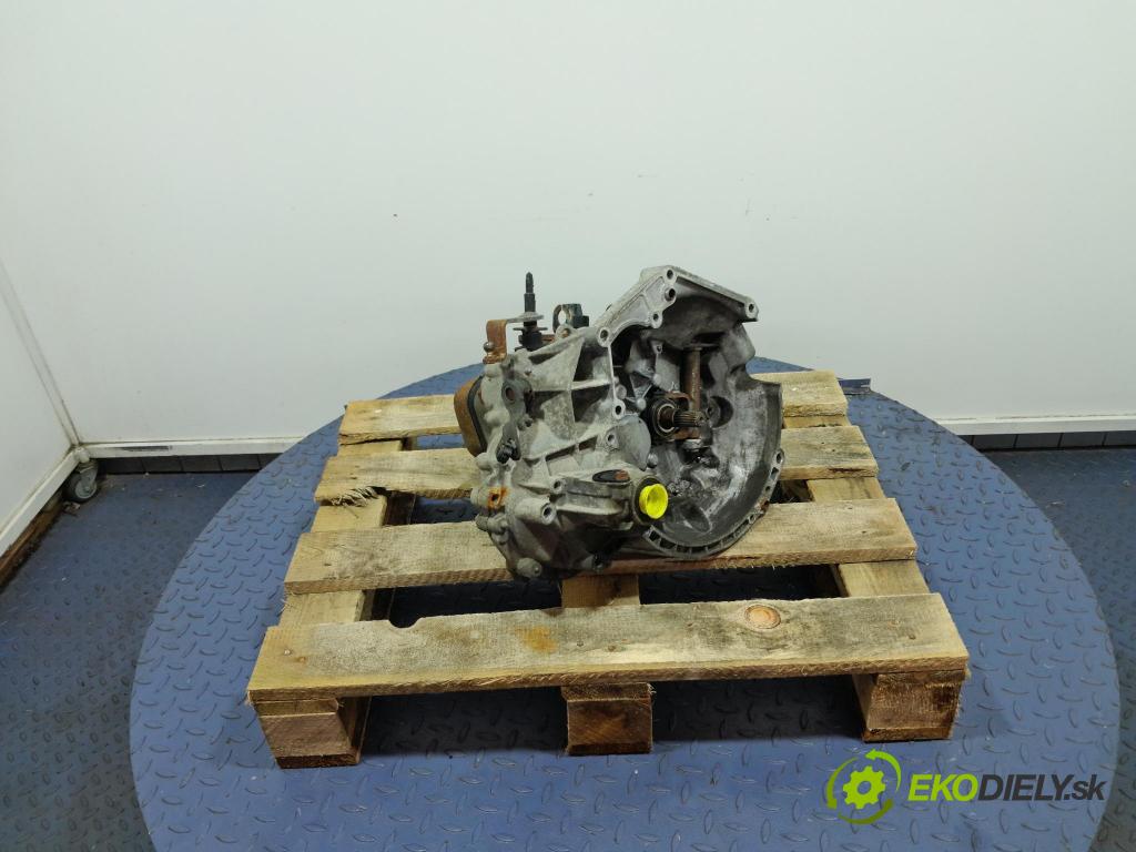 Peugeot 206 2012 převodovka Ozubené kola: Manualna 20CQ99