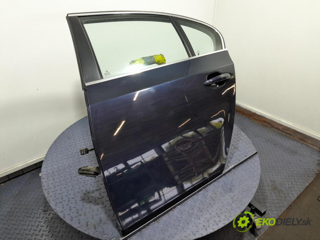 Bmw Seria 5 2004 dveře Zad: Vlevo, odjet: