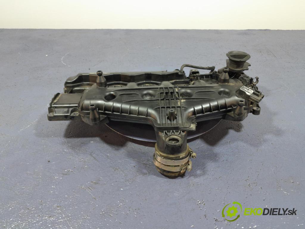 Volvo V40 2013 kryt Ventily 31338169