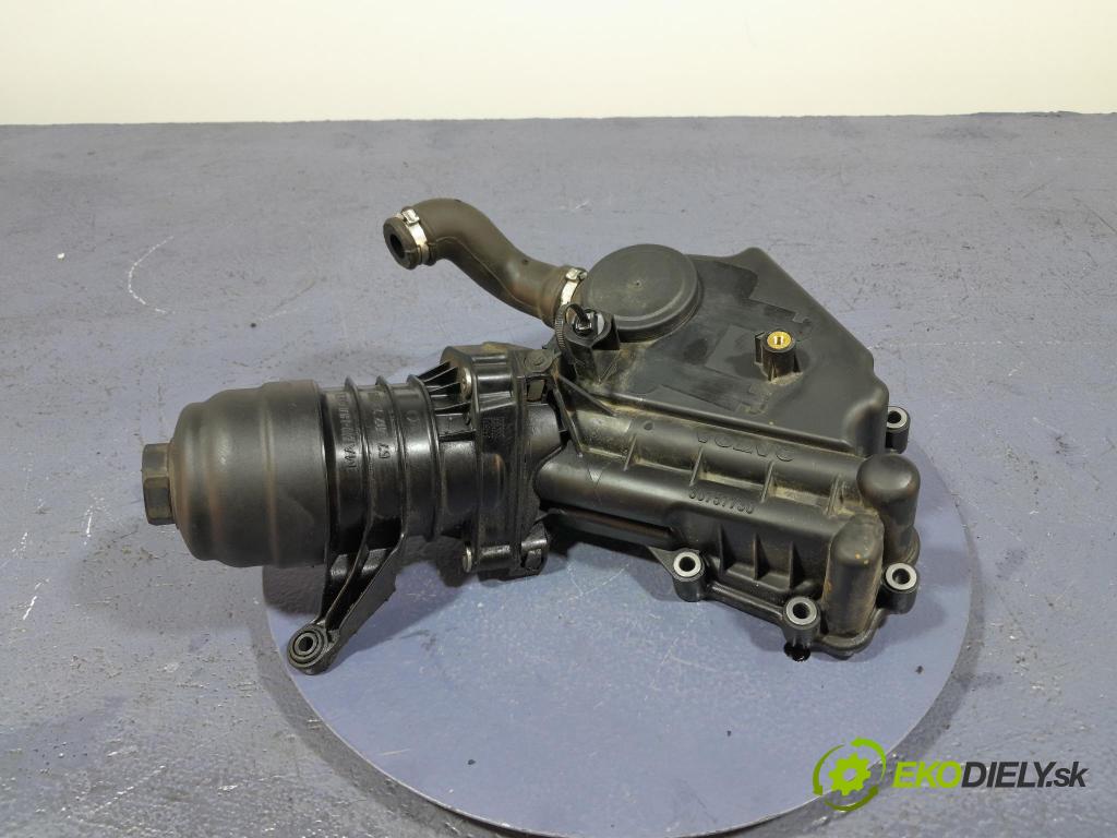 Volvo V40 2013 obal Filtra: Olej 30757730
