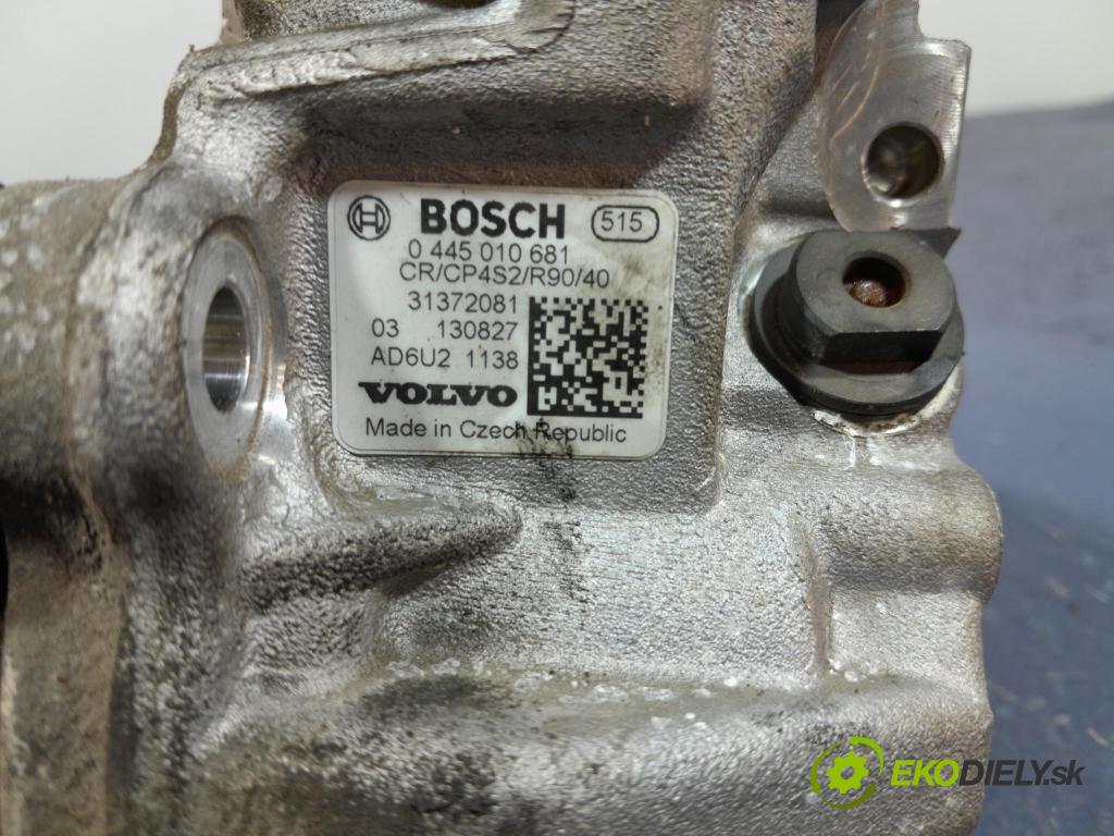 Volvo V40 2013 čerpadlo Injekce: 31372081