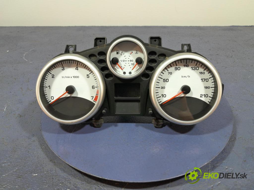 Peugeot 206 2012 Přístrojová deska 9673798980