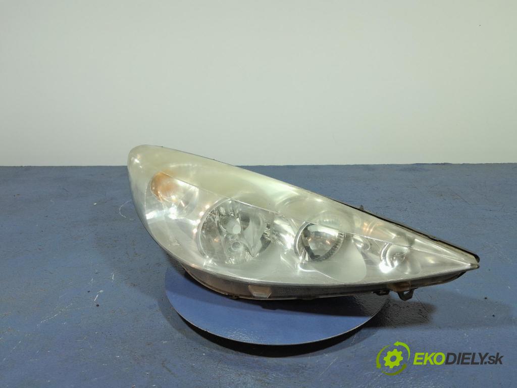 Peugeot 206 2012 světlo v pravo: 9686606280