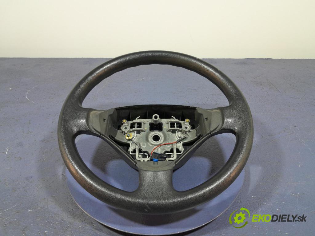 Peugeot 206 2012 volant 96866877