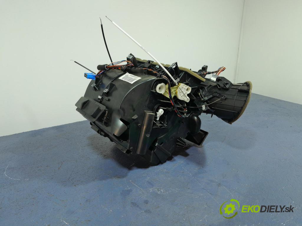 Peugeot 206 2012 radiátor 9673907380