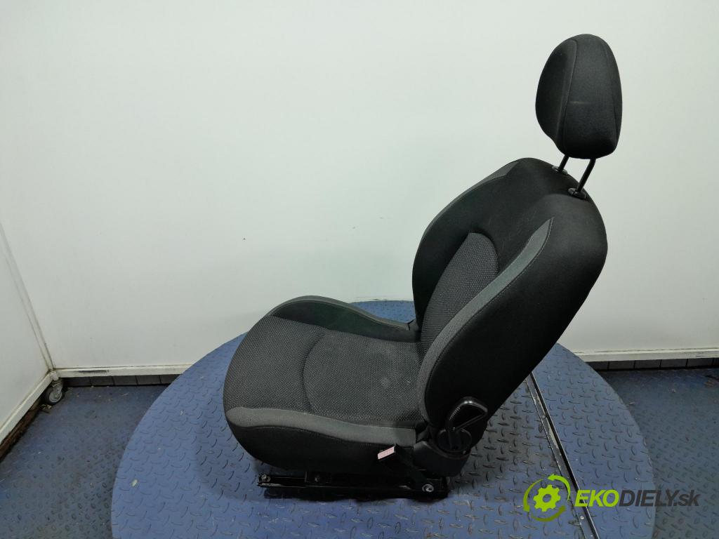 Peugeot 206 2012 Sedadlo spolujezdce