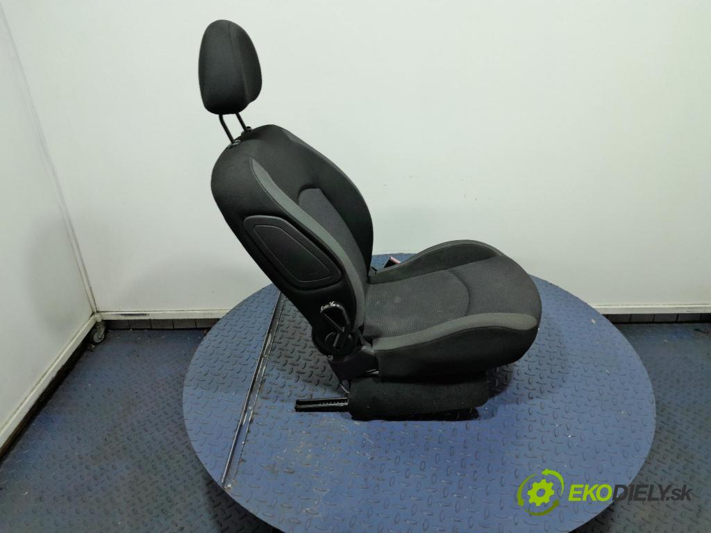 Peugeot 206 2012 Sedadlo spolujezdce