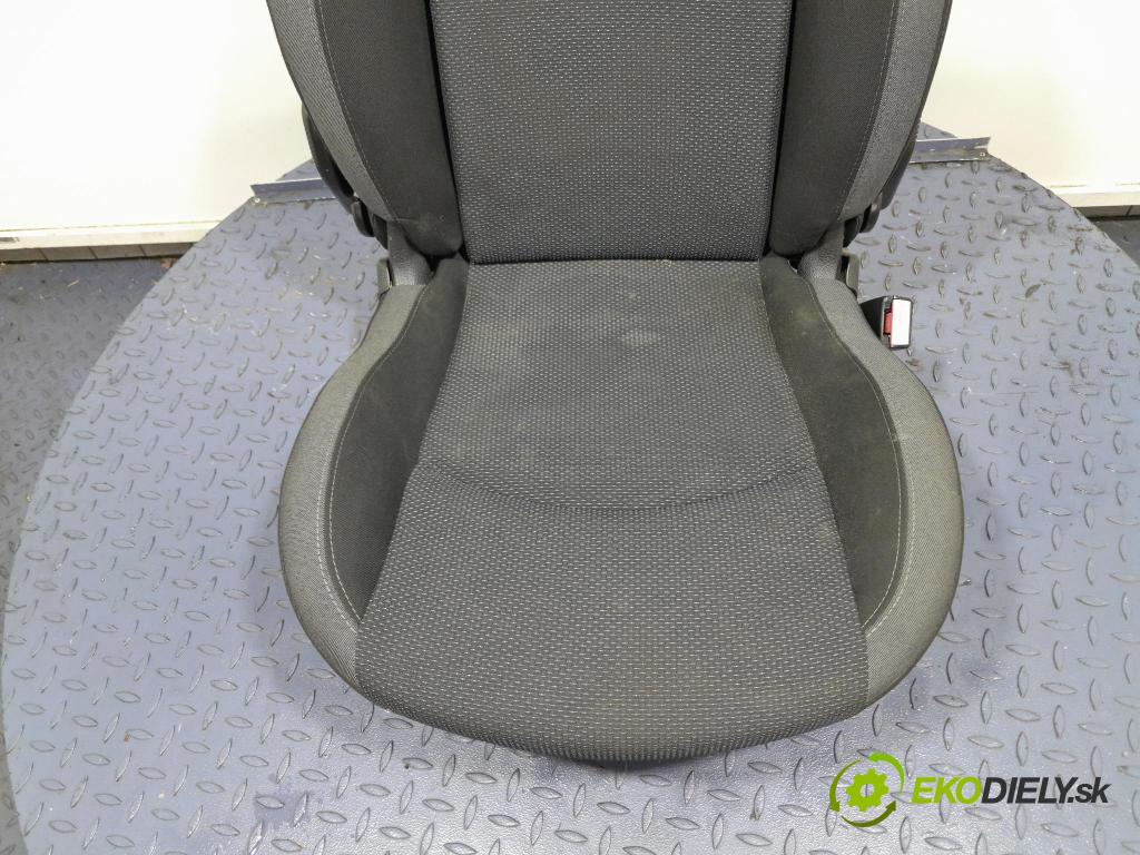 Peugeot 206 2012 Sedadlo spolujezdce