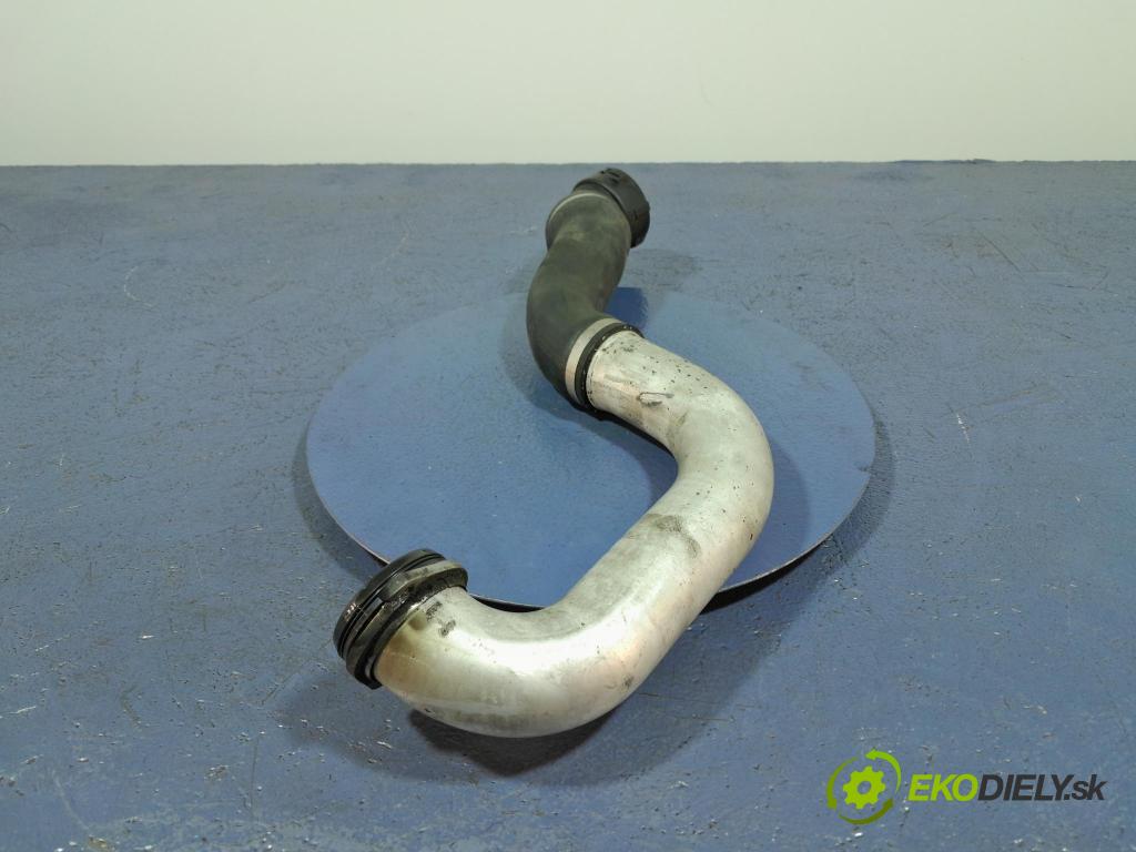 Bmw Seria 5 2004 trubka Vzduch: 7789052