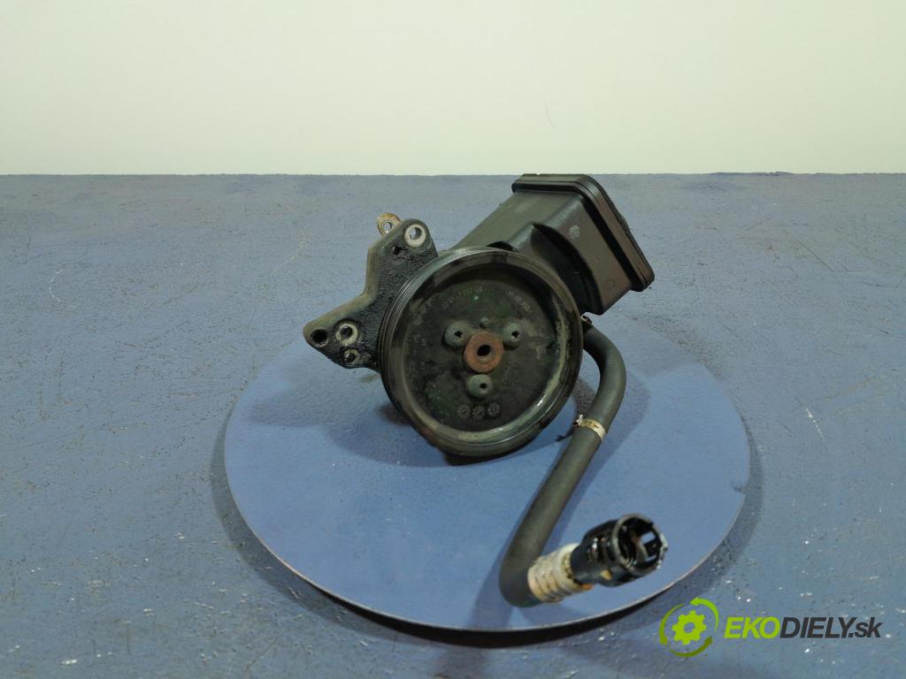 Bmw Seria 5 2004 čerpadlo Asistence: Manažeři 6760956