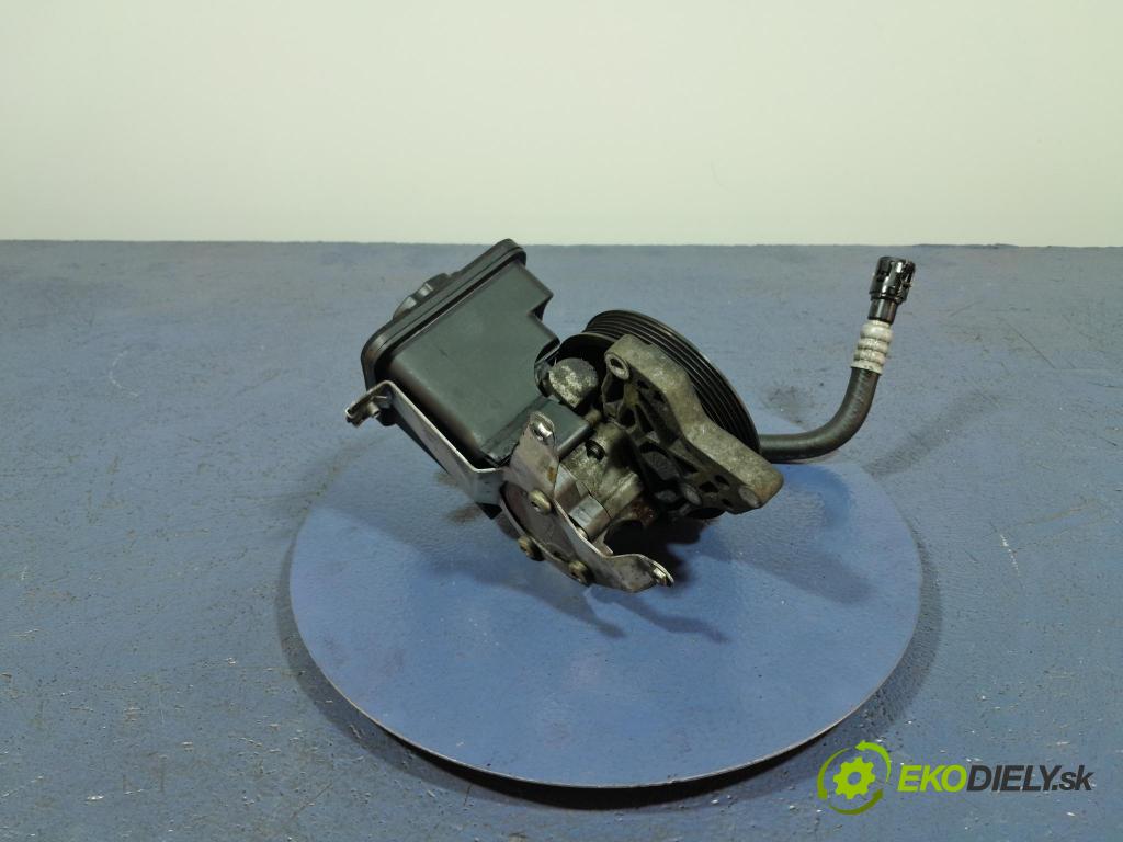 Bmw Seria 5 2004 čerpadlo Asistence: Manažeři 6760956